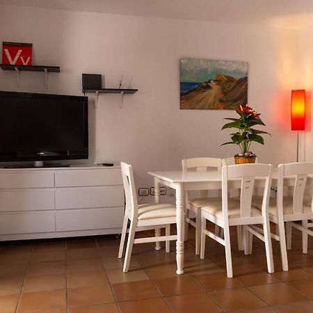 Appartement Duplex In Quiet Zone, Next To Sea, Fast Wifi à El Médano Extérieur photo