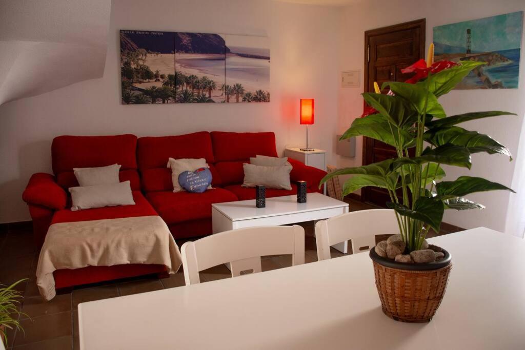 Appartement Duplex In Quiet Zone, Next To Sea, Fast Wifi à El Médano Extérieur photo