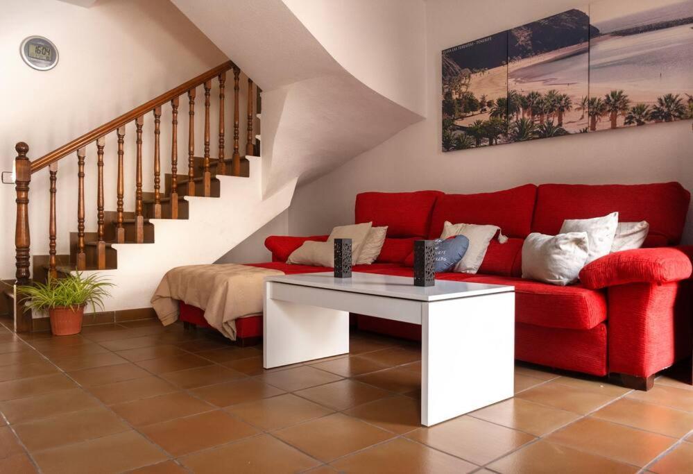 Appartement Duplex In Quiet Zone, Next To Sea, Fast Wifi à El Médano Extérieur photo